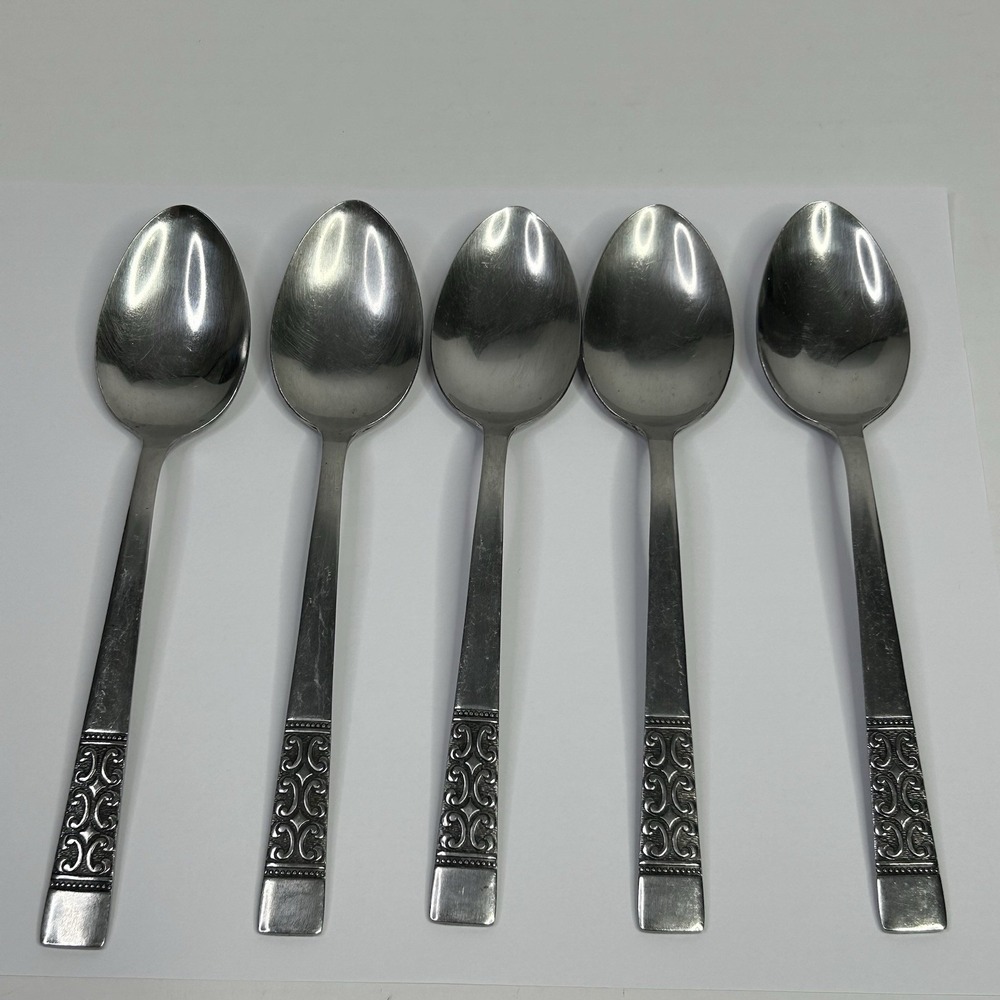 Stanley Roberts Rogers Co. Stainless Steel CASA VISTA Oval Soup Spoons Lot of 5